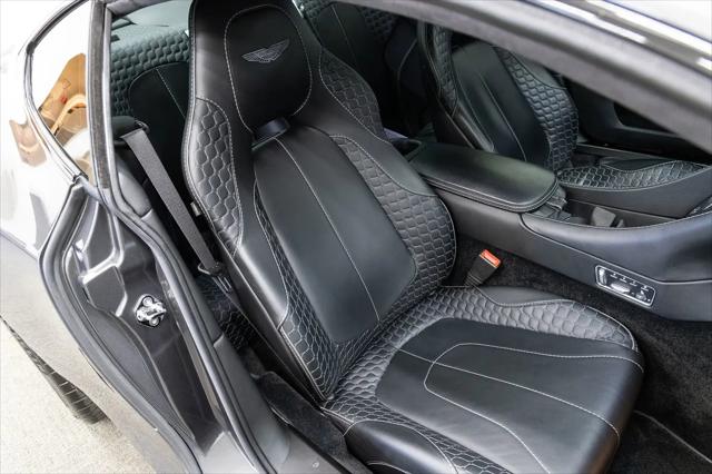 2015 Aston Martin Vanquish Standard