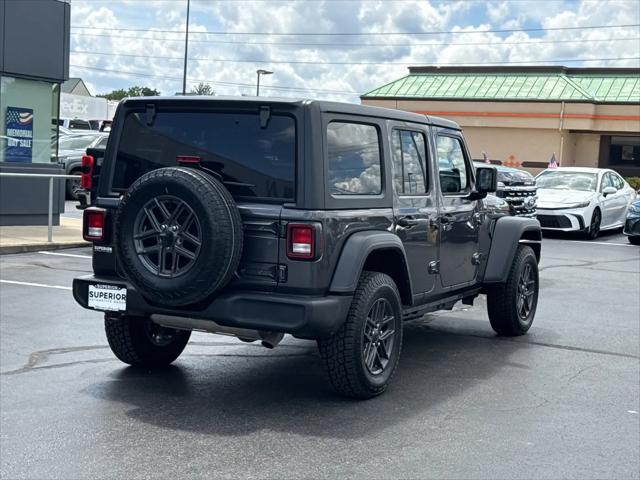 2025 Jeep Wrangler 4-Door Summit 4x4