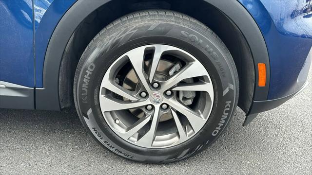 2023 Buick Envision Essence FWD