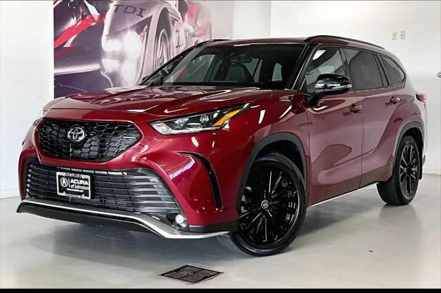 2023 Toyota Highlander XSE for sale in Johnston, IA