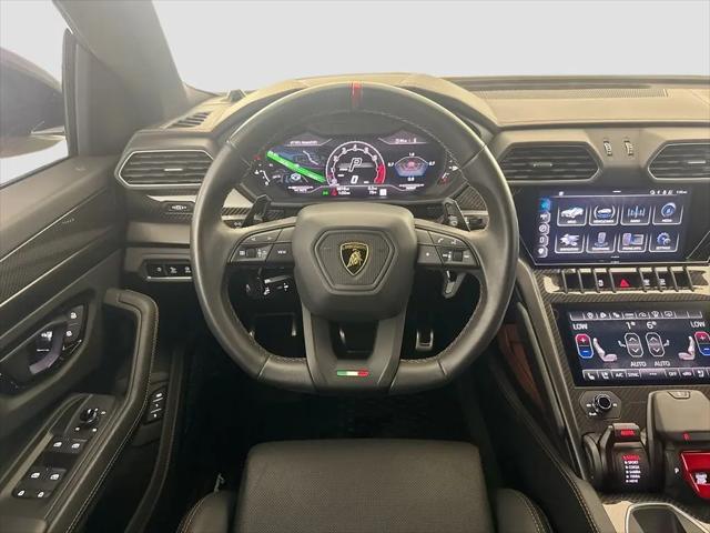 2024 Lamborghini Urus S