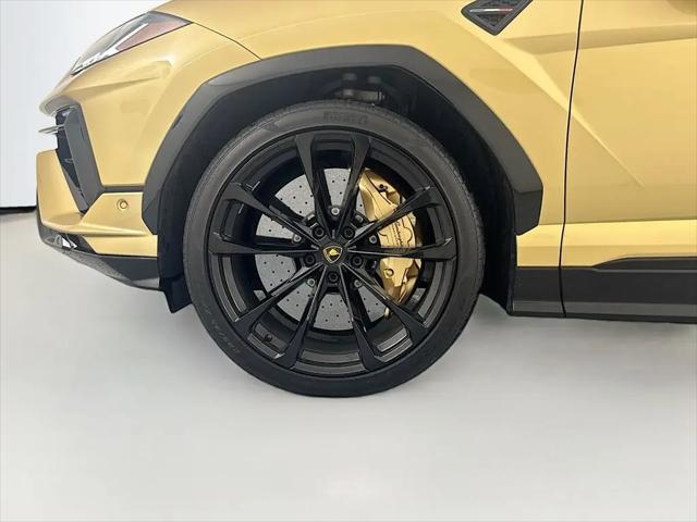2024 Lamborghini Urus S