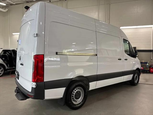 2026 Mercedes-Benz Sprinter 2500 Standard Roof 4-Cyl Diesel