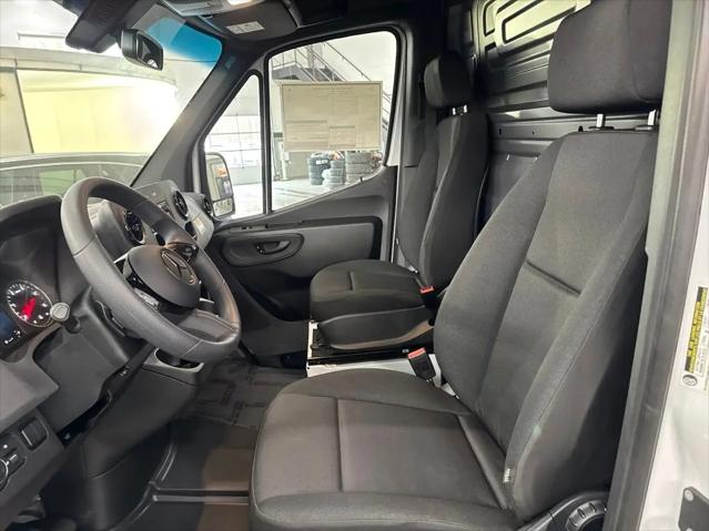 2026 Mercedes-Benz Sprinter 2500 Standard Roof 4-Cyl Diesel