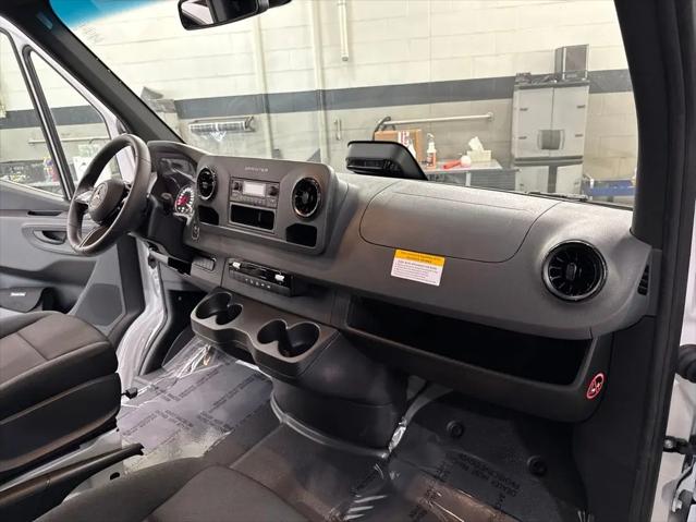 2026 Mercedes-Benz Sprinter 2500 Standard Roof 4-Cyl Diesel