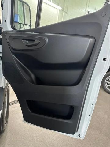 2026 Mercedes-Benz Sprinter 2500 Standard Roof 4-Cyl Diesel