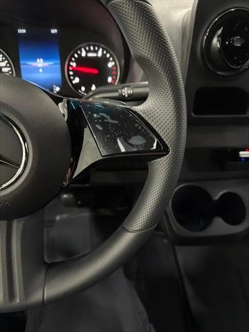 2026 Mercedes-Benz Sprinter 2500 Standard Roof 4-Cyl Diesel