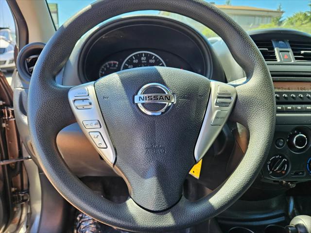 2016 Nissan Versa 1.6 S+