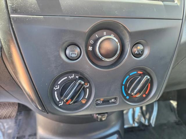 2016 Nissan Versa 1.6 S+