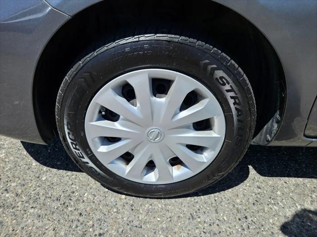 2016 Nissan Versa 1.6 S+