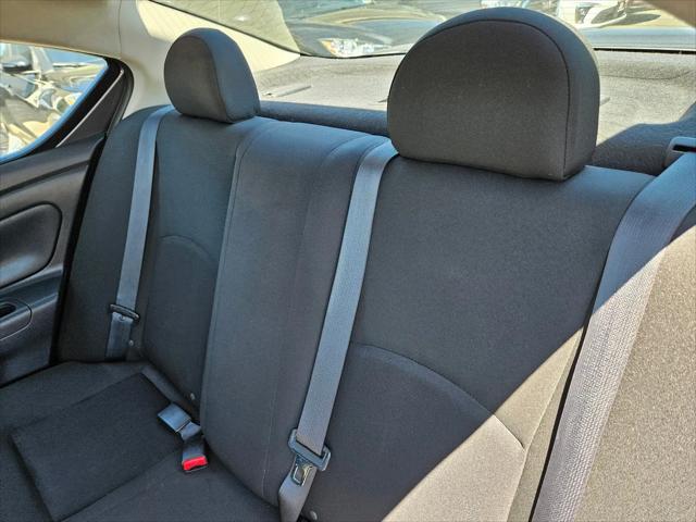 2016 Nissan Versa 1.6 S+