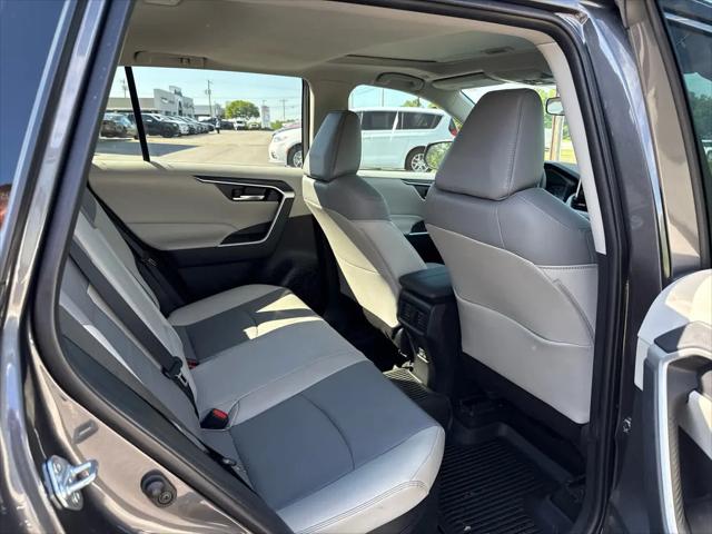 2025 Toyota RAV4 Hybrid XLE Premium