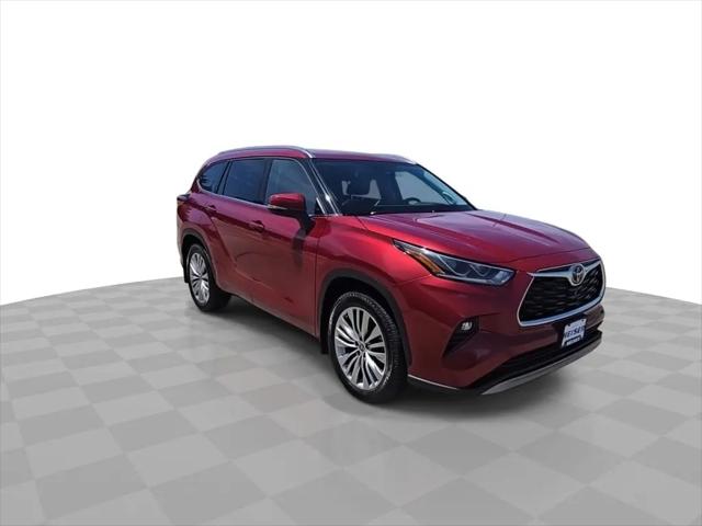 2022 Toyota Highlander Platinum
