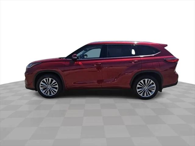 2022 Toyota Highlander Platinum