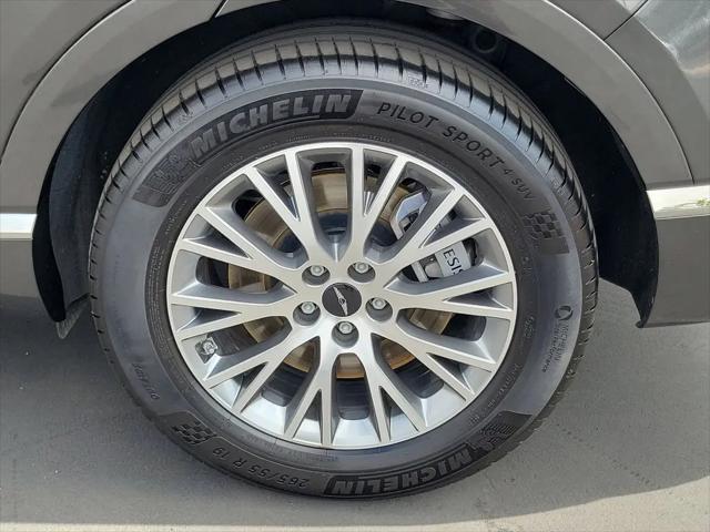 2025 Genesis GV80 2.5T Standard AWD