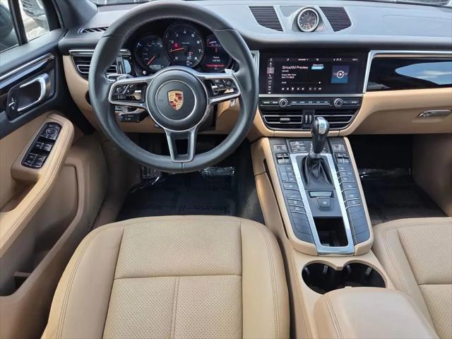 2019 Porsche Macan Macan