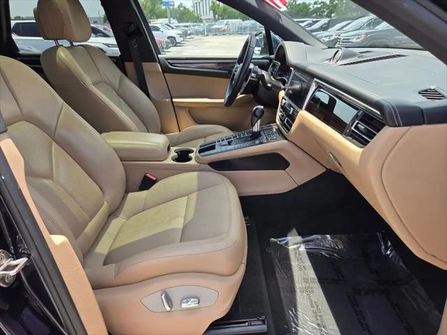 2019 Porsche Macan Macan