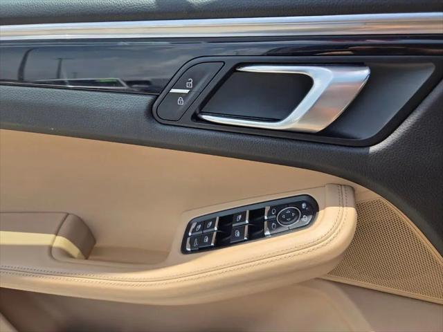 2019 Porsche Macan Macan