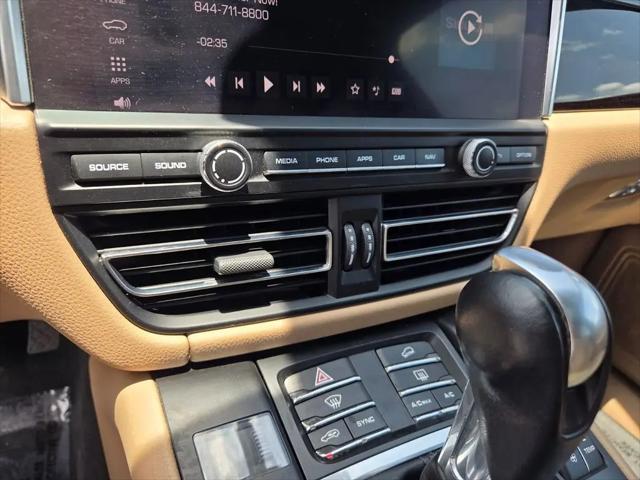 2019 Porsche Macan Macan