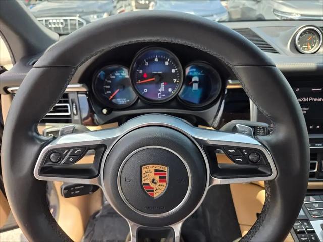 2019 Porsche Macan Macan