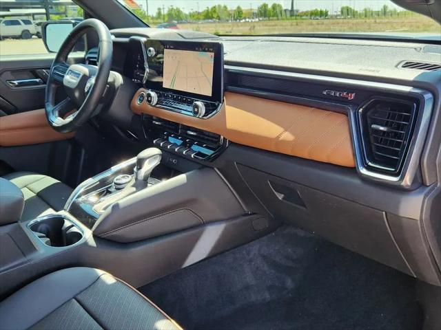 2023 GMC Canyon 4WD Crew Cab Short Box AT4