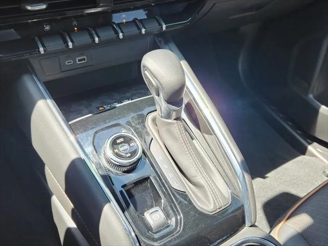2023 GMC Canyon 4WD Crew Cab Short Box AT4