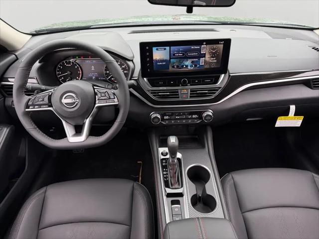 2026 Nissan Altima SR FWD