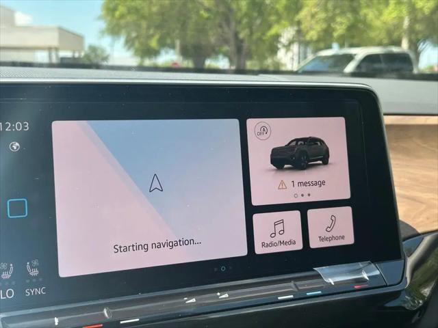 2026 Volkswagen Atlas SE with Technology