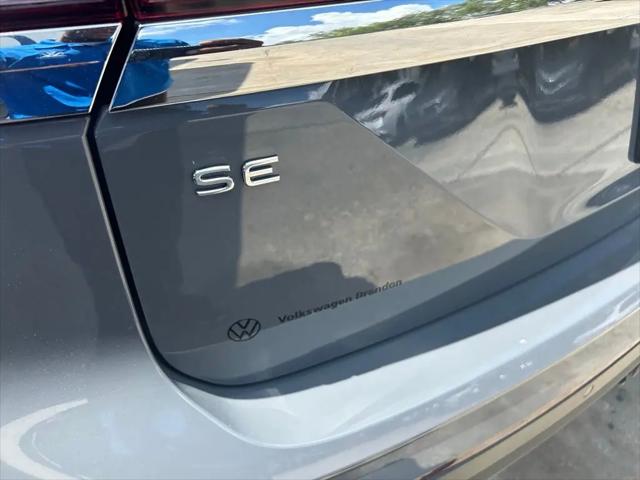 2026 Volkswagen Atlas SE with Technology