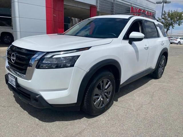2025 Nissan Pathfinder SV FWD