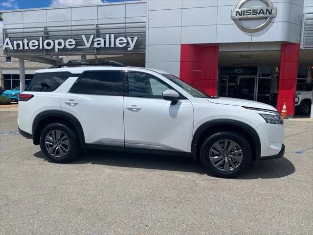 2025 Nissan Pathfinder SV FWD