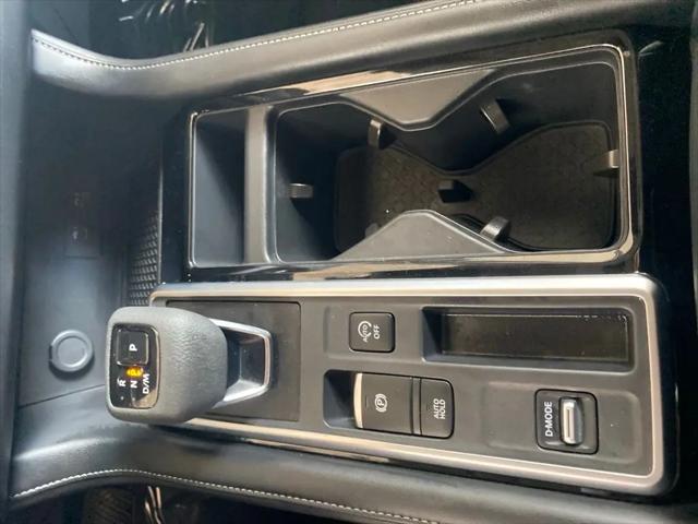 2025 Nissan Pathfinder SV FWD