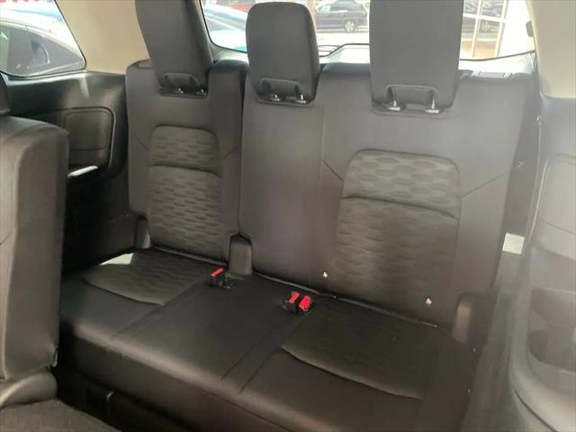 2025 Nissan Pathfinder SV FWD
