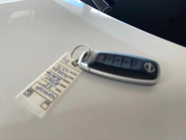 2025 Nissan Pathfinder SV FWD