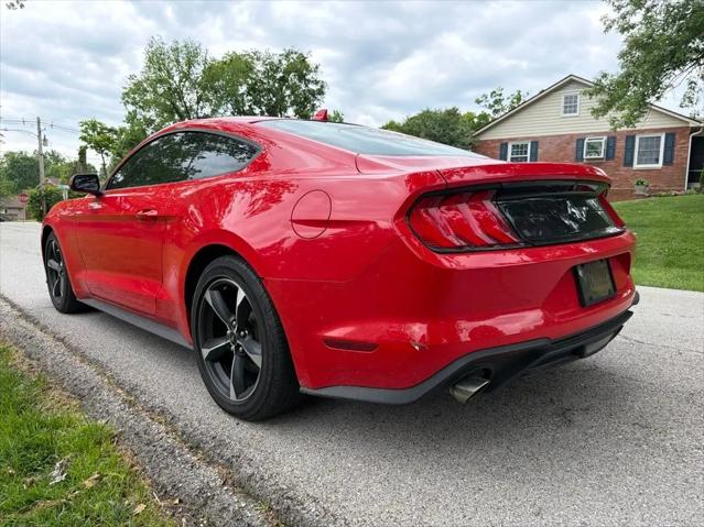 2022 Ford Mustang EcoBoost Fastback