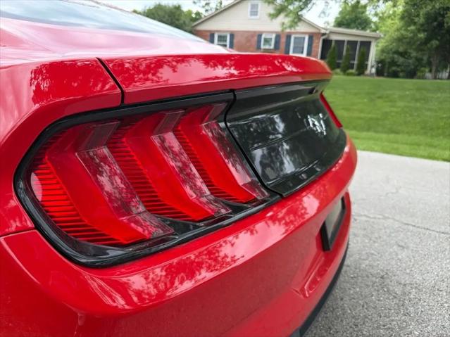 2022 Ford Mustang EcoBoost Fastback