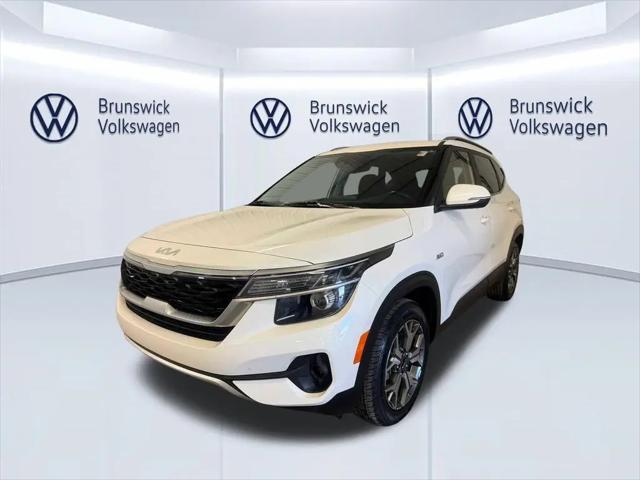 2023 Kia Seltos EX for sale in Brunswick, OH