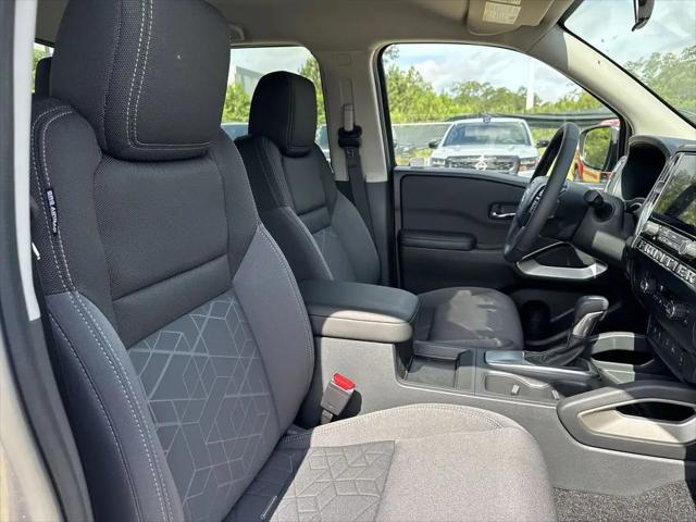 2026 Nissan Frontier Crew Cab SV 4x2
