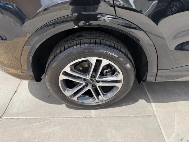 2025 Audi Q5 Premium TFSI quattro S tronic