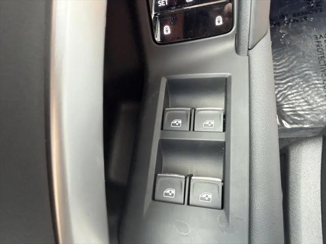 2025 Audi Q5 Premium TFSI quattro S tronic