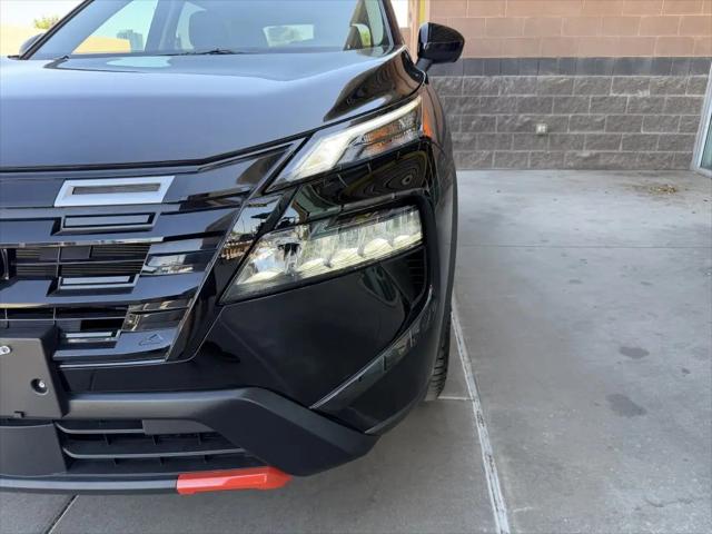 2025 Nissan Rogue Rock Creek