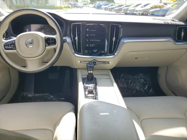 2019 Volvo S60 T5 Momentum