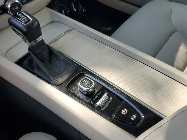 2019 Volvo S60 T5 Momentum