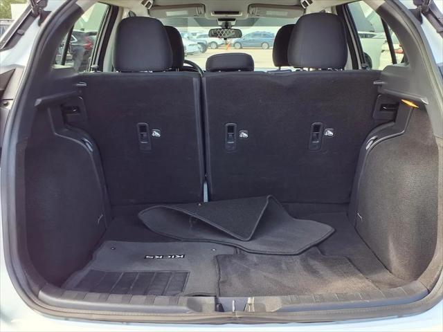 2021 Nissan Kicks SV Xtronic CVT