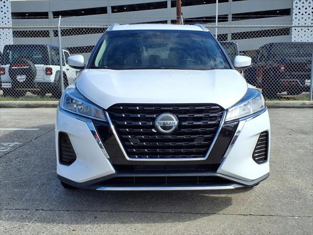2021 Nissan Kicks SV Xtronic CVT