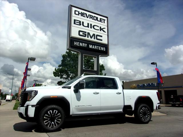 2026 GMC Sierra 2500HD Crew Cab, Standard Bed, Denali Ultimate, 4WD for sale in Leavenworth, KS