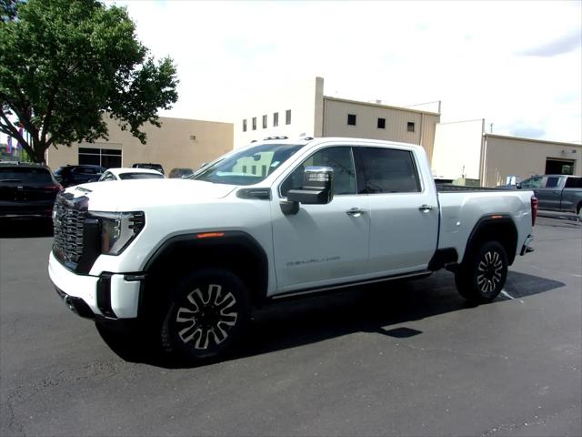 2026 GMC Sierra 2500HD Crew Cab, Standard Bed, Denali Ultimate, 4WD