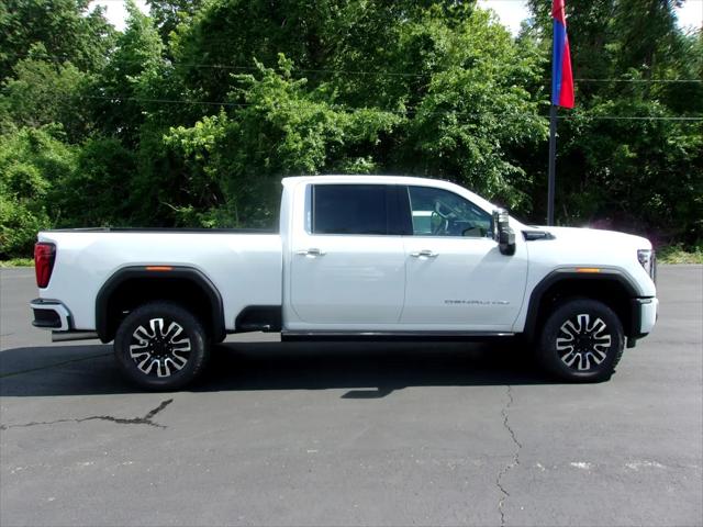 2026 GMC Sierra 2500HD Crew Cab, Standard Bed, Denali Ultimate, 4WD