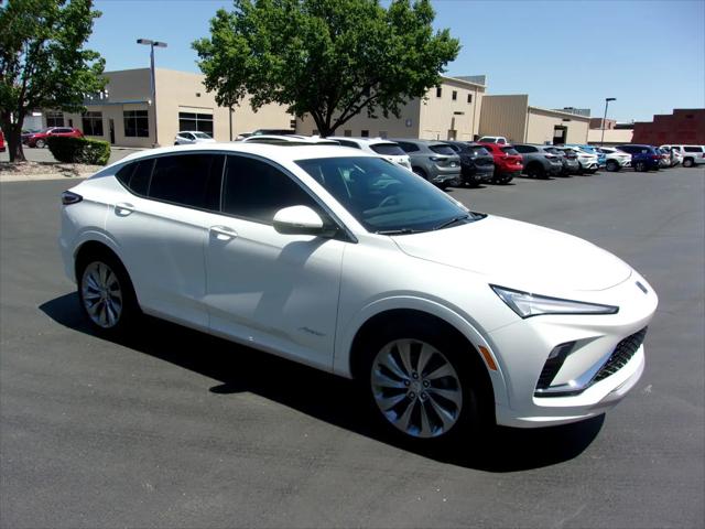 2026 Buick NV Avenir FWD