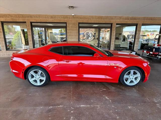 2020 Chevrolet Camaro RWD Coupe 1LT